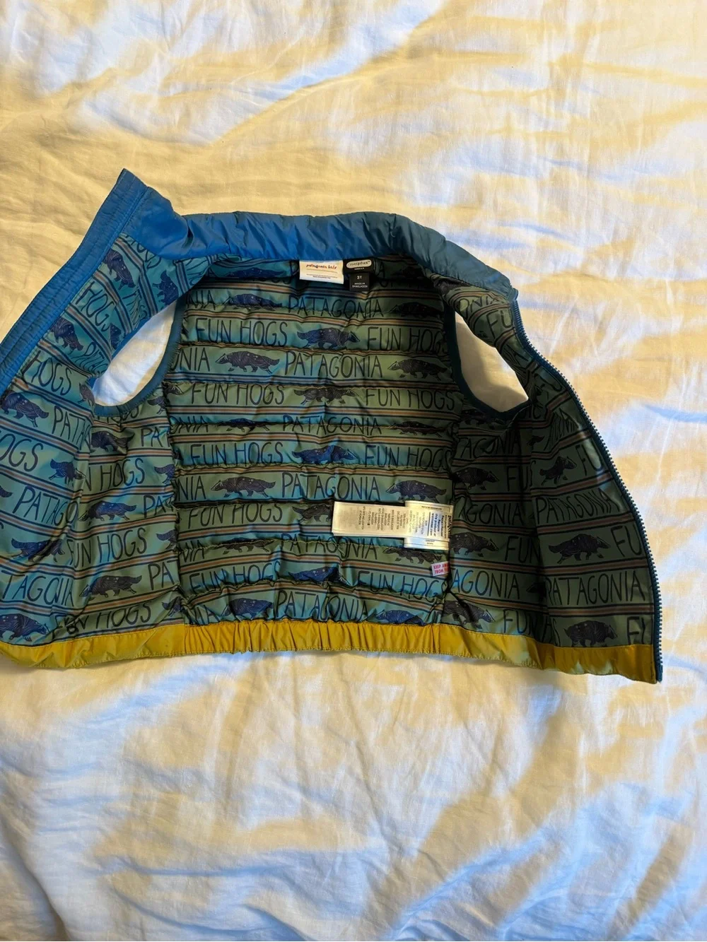 Patagonia Baby Down Sweater Vest size 3T
